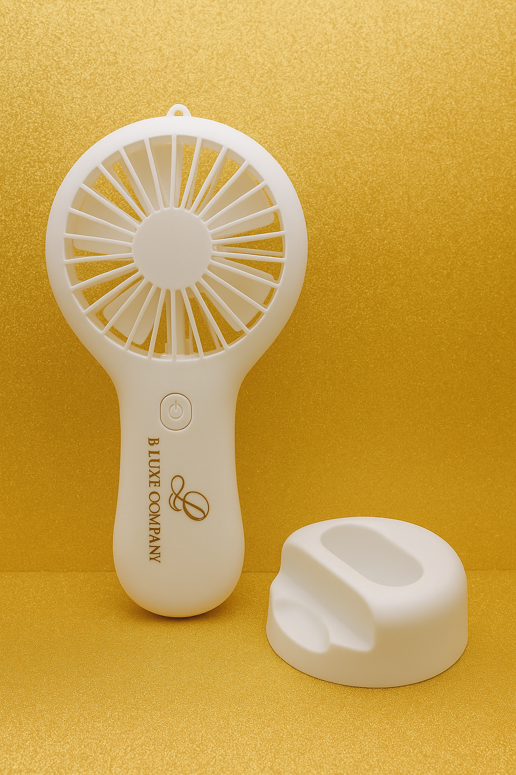 B Luxe Lash Fan