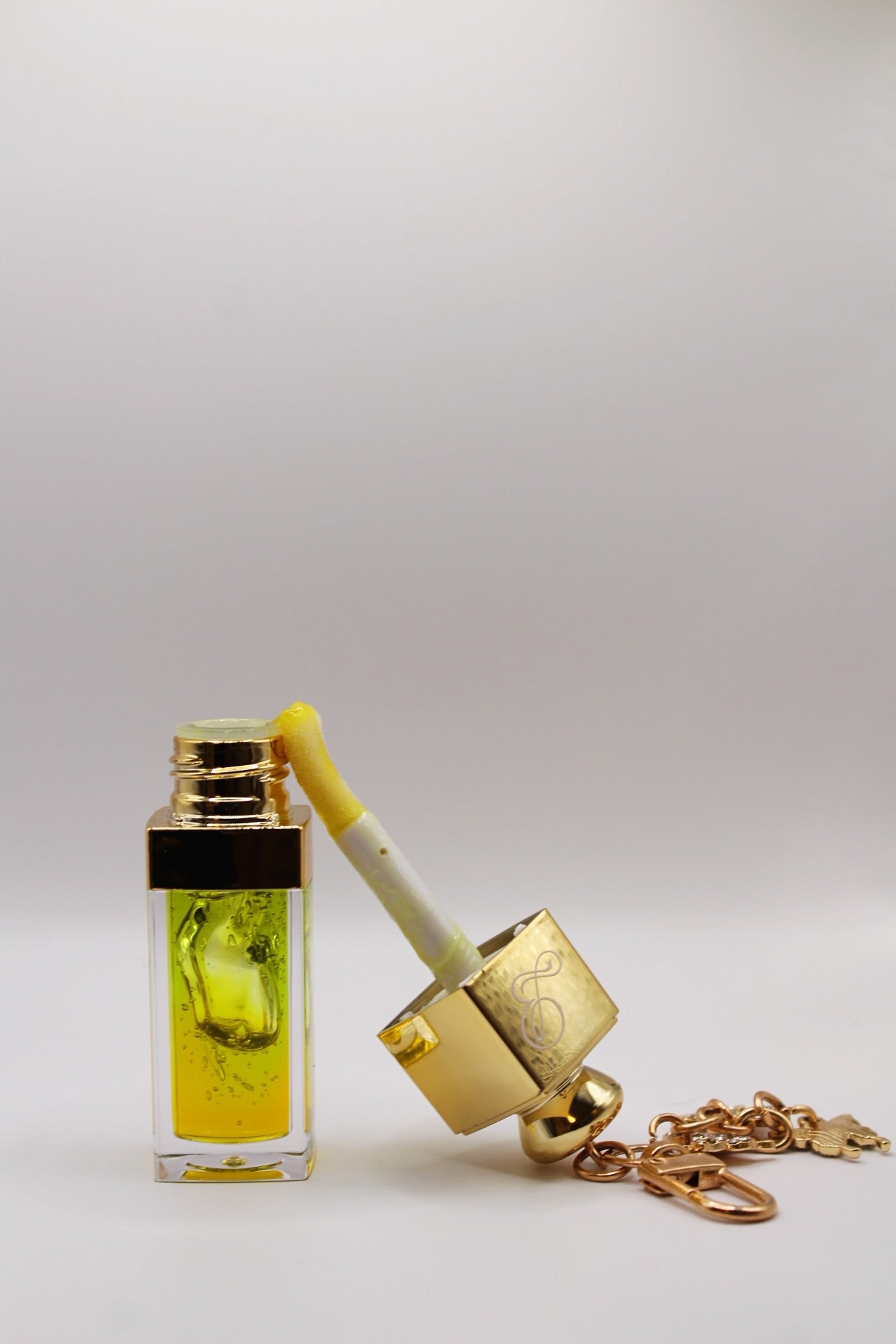 B Luxe Mango & Aloe Lip Oils